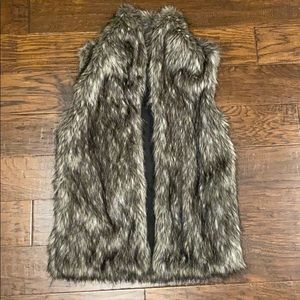 Faux fur vest (Steve Madden)